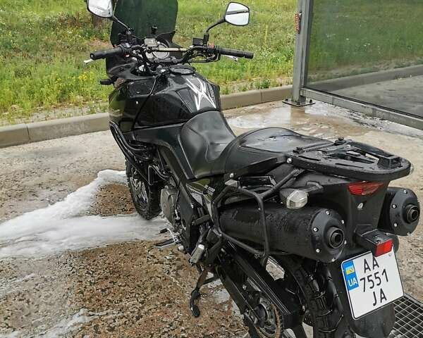 Сузуки V-Strom 1000, объемом двигателя 0 л и пробегом 92 тыс. км за 5700 $, фото 3 на Automoto.ua