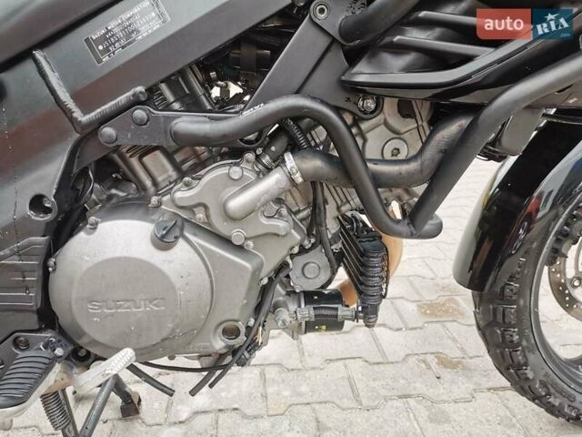 Сузуки V-Strom 1000, объемом двигателя 0 л и пробегом 92 тыс. км за 5700 $, фото 8 на Automoto.ua