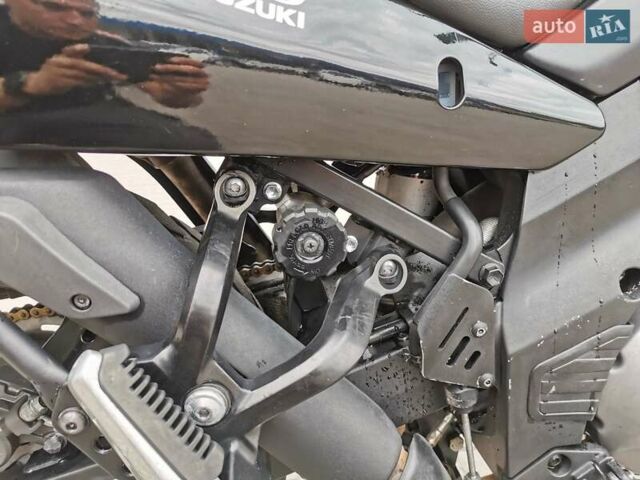 Сузуки V-Strom 1000, объемом двигателя 0 л и пробегом 92 тыс. км за 5700 $, фото 5 на Automoto.ua