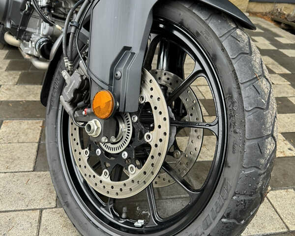 Сузуки V-Strom 1000, объемом двигателя 1 л и пробегом 4 тыс. км за 9200 $, фото 17 на Automoto.ua