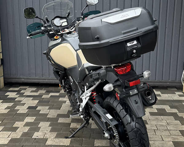 Сузуки V-Strom 1000, объемом двигателя 1 л и пробегом 4 тыс. км за 9200 $, фото 4 на Automoto.ua