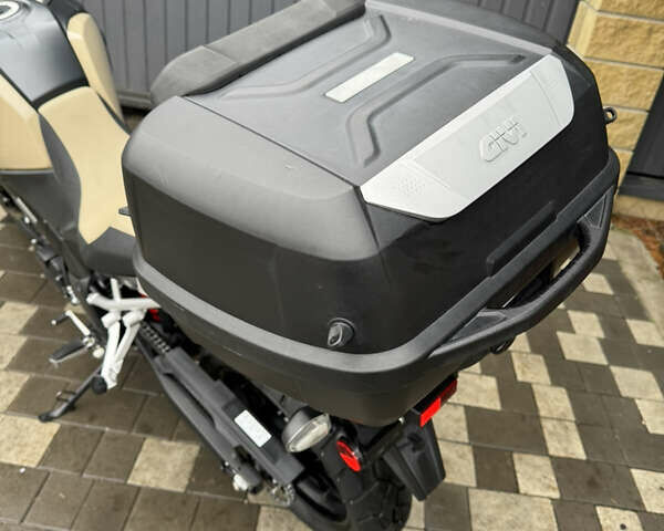 Сузуки V-Strom 1000, объемом двигателя 1 л и пробегом 4 тыс. км за 9200 $, фото 12 на Automoto.ua