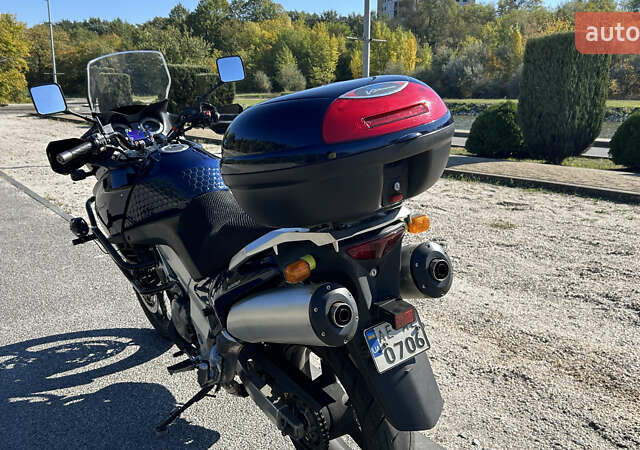 Синий Сузуки V-Strom 1000, объемом двигателя 1 л и пробегом 48 тыс. км за 4900 $, фото 4 на Automoto.ua
