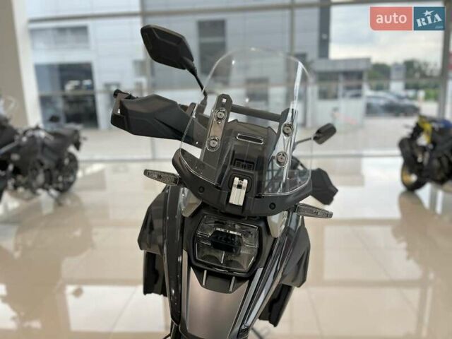 Черный Сузуки V-Strom 1050, объемом двигателя 0 л и пробегом 1 тыс. км за 14858 $, фото 19 на Automoto.ua