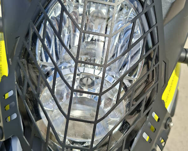 Жовтий Сузукі V-Strom 1050 DE, об'ємом двигуна 0 л та пробігом 30 тис. км за 11990 $, фото 16 на Automoto.ua