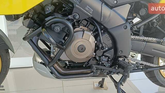 Желтый Сузуки V-Strom 1050 DE, объемом двигателя 1 л и пробегом 1 тыс. км за 15324 $, фото 12 на Automoto.ua