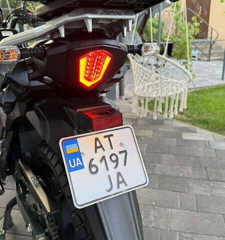 Чорний Сузукі V-Strom 250, об'ємом двигуна 0.25 л та пробігом 6 тис. км за 4500 $, фото 9 на Automoto.ua