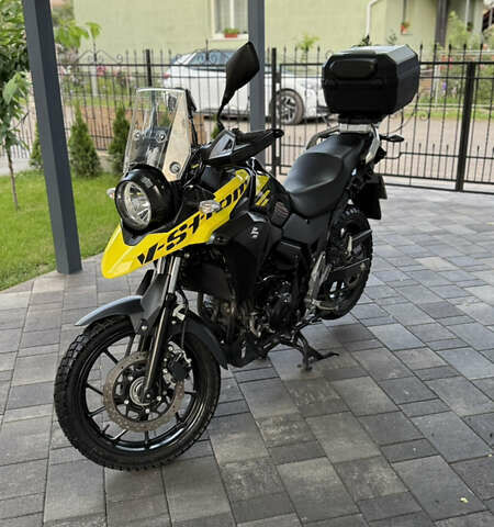 Чорний Сузукі V-Strom 250, об'ємом двигуна 0.25 л та пробігом 6 тис. км за 4500 $, фото 2 на Automoto.ua
