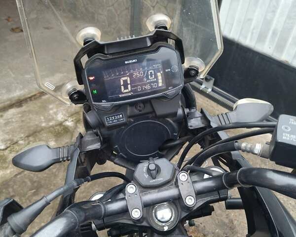 Сузуки V-Strom 250, объемом двигателя 0 л и пробегом 147 тыс. км за 3900 $, фото 6 на Automoto.ua