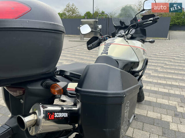 Белый Сузуки V-Strom 650, объемом двигателя 0.65 л и пробегом 81 тыс. км за 4500 $, фото 6 на Automoto.ua