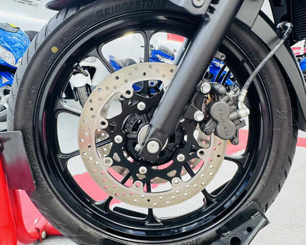 Білий Сузукі V-Strom 650, об'ємом двигуна 0.65 л та пробігом 30 тис. км за 8500 $, фото 11 на Automoto.ua