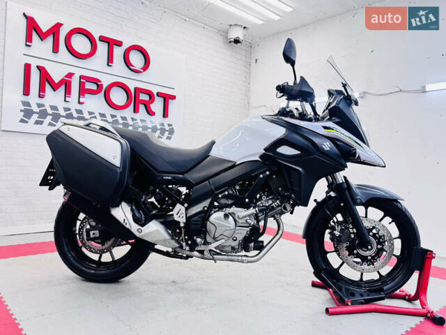 Білий Сузукі V-Strom 650, об'ємом двигуна 0.65 л та пробігом 30 тис. км за 8500 $, фото 3 на Automoto.ua