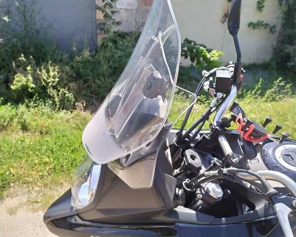 Черный Сузуки V-Strom 650, объемом двигателя 0.65 л и пробегом 31 тыс. км за 8300 $, фото 14 на Automoto.ua
