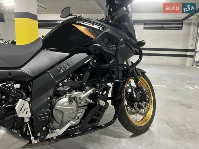Черный Сузуки V-Strom 650, объемом двигателя 0.65 л и пробегом 5 тыс. км за 9900 $, фото 4 на Automoto.ua