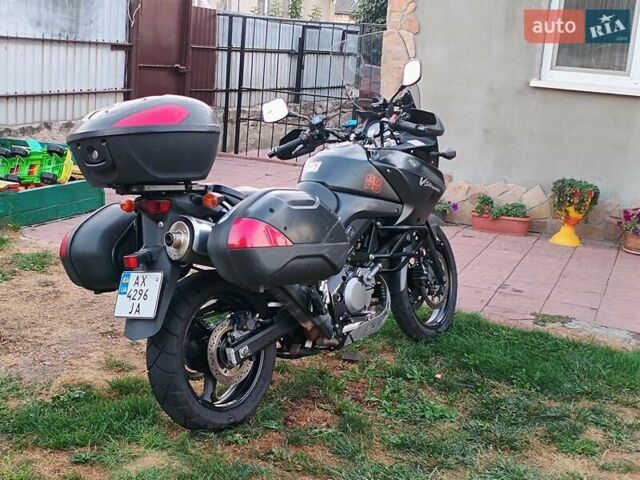 Чорний Сузукі V-Strom 650, об'ємом двигуна 0.65 л та пробігом 64 тис. км за 4400 $, фото 8 на Automoto.ua