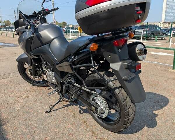 Чорний Сузукі V-Strom 650, об'ємом двигуна 0.65 л та пробігом 39 тис. км за 5199 $, фото 7 на Automoto.ua