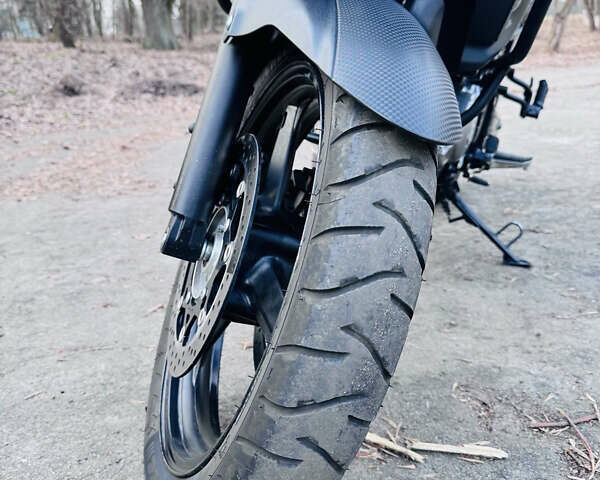 Черный Сузуки V-Strom 650, объемом двигателя 0.65 л и пробегом 40 тыс. км за 6700 $, фото 15 на Automoto.ua