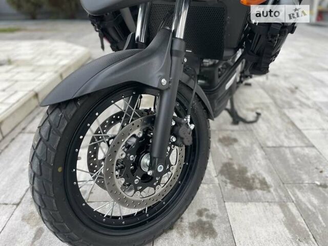 Черный Сузуки V-Strom 650, объемом двигателя 0 л и пробегом 6 тыс. км за 7887 $, фото 16 на Automoto.ua