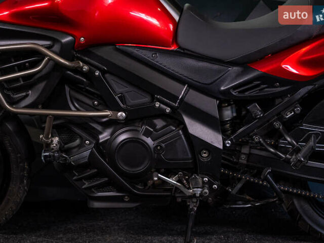 Красный Сузуки V-Strom 650, объемом двигателя 0.65 л и пробегом 11 тыс. км за 7700 $, фото 10 на Automoto.ua