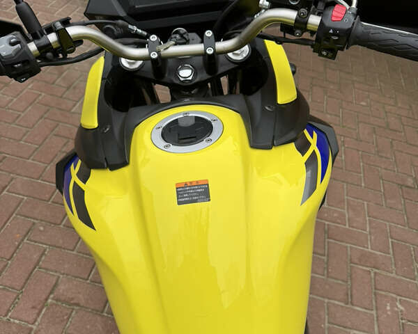 Сузуки V-Strom 650, объемом двигателя 0 л и пробегом 17 тыс. км за 8800 $, фото 12 на Automoto.ua