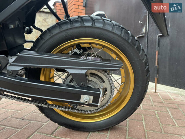 Сузуки V-Strom 650, объемом двигателя 0 л и пробегом 17 тыс. км за 8800 $, фото 9 на Automoto.ua