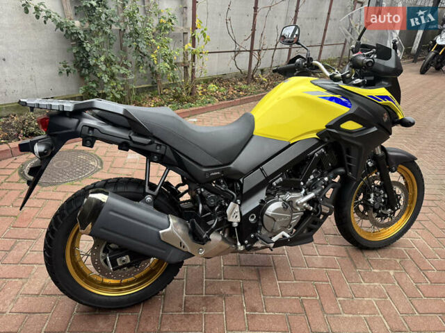 Сузуки V-Strom 650, объемом двигателя 0 л и пробегом 17 тыс. км за 8800 $, фото 3 на Automoto.ua