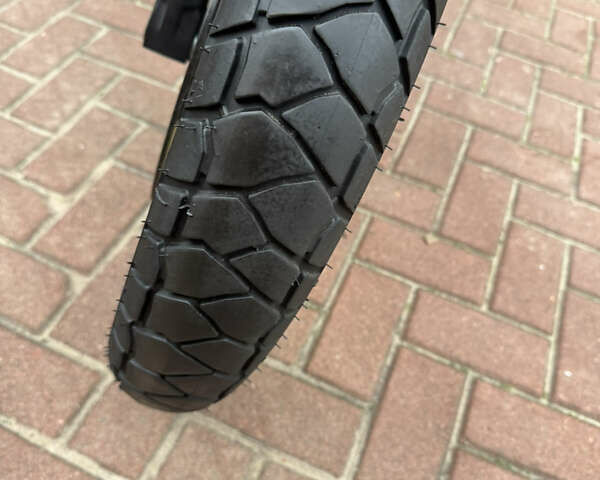 Сузуки V-Strom 650, объемом двигателя 0 л и пробегом 17 тыс. км за 8800 $, фото 11 на Automoto.ua