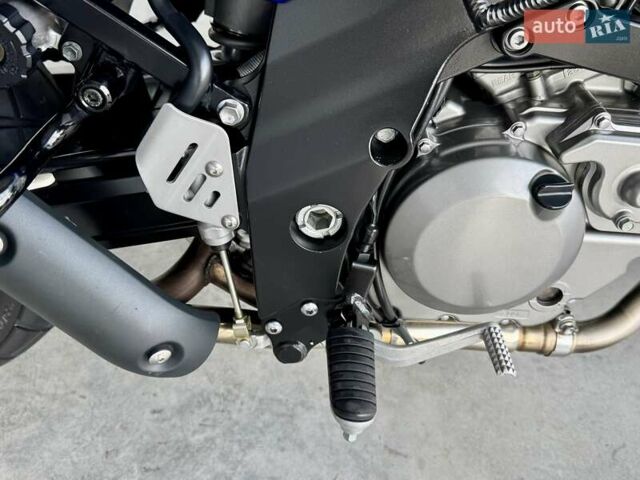 Сузуки V-Strom 650, объемом двигателя 0.65 л и пробегом 13 тыс. км за 5699 $, фото 9 на Automoto.ua