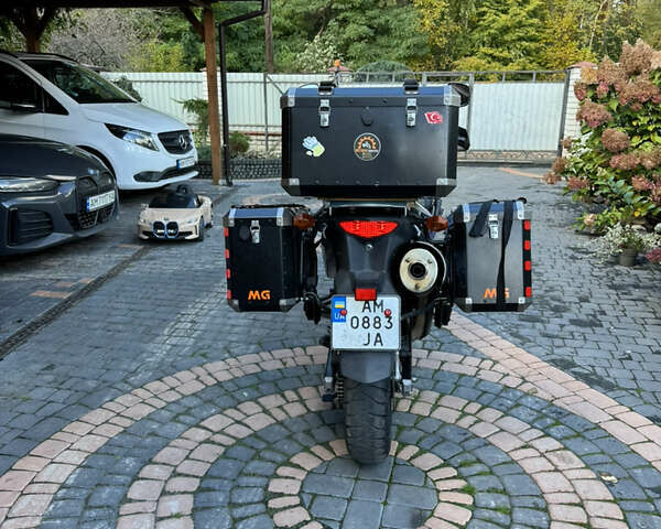 Сузуки V-Strom 650 2005 в Житомире на Automoto.ua Сузуки V-Strom 650, объемом двигателя 0.65 л и пробегом 54 тыс. км за 4900 $, фото 5 на Automoto.ua