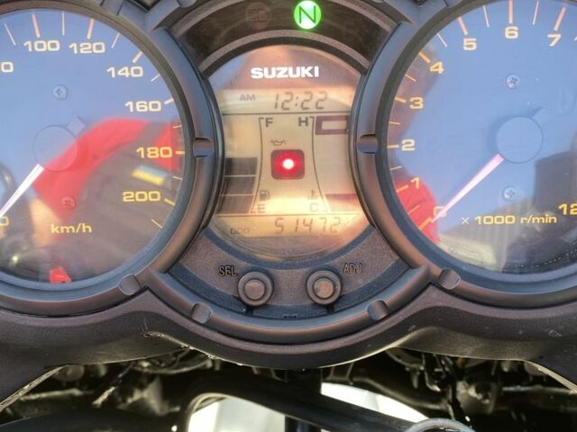 Сузуки V-Strom 650, объемом двигателя 0.65 л и пробегом 0 тыс. км за 4600 $, фото 8 на Automoto.ua