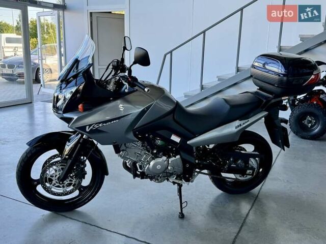 Сузуки V-Strom 650, объемом двигателя 0.65 л и пробегом 23 тыс. км за 5399 $, фото 3 на Automoto.ua