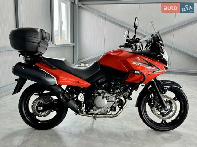 Сузуки V-Strom 650 2009 в Хмельницком на Automoto.ua Сузуки V-Strom 650, объемом двигателя 0.65 л и пробегом 20 тыс. км за 6299 $, фото 2 на Automoto.ua