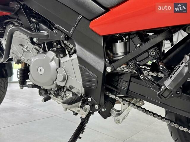 Сузуки V-Strom 650 2009 в Хмельницком на Automoto.ua Сузуки V-Strom 650, объемом двигателя 0.65 л и пробегом 20 тыс. км за 6299 $, фото 12 на Automoto.ua