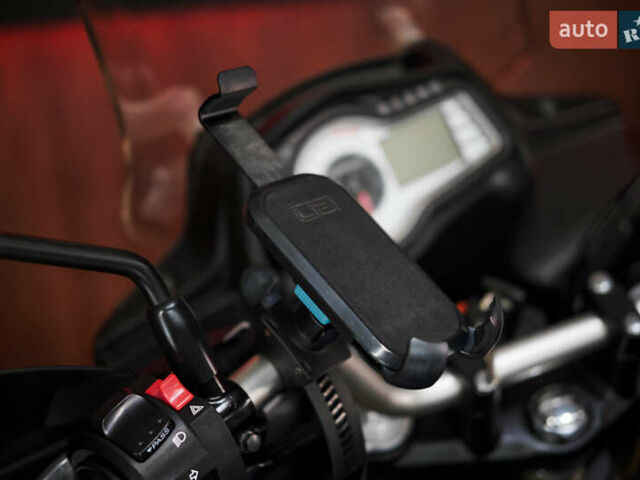 Сузуки V-Strom 650, объемом двигателя 0.65 л и пробегом 17 тыс. км за 7500 $, фото 12 на Automoto.ua