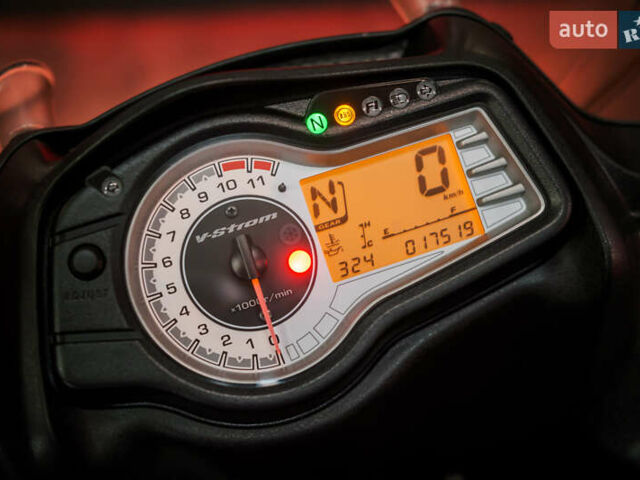 Сузуки V-Strom 650, объемом двигателя 0.65 л и пробегом 17 тыс. км за 7500 $, фото 8 на Automoto.ua