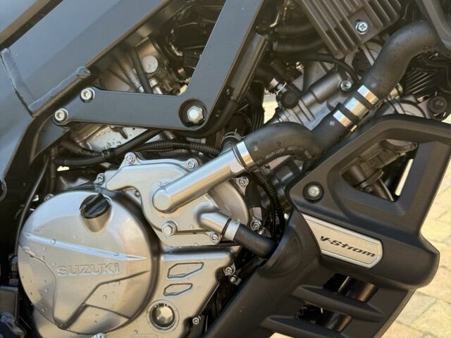 Сузуки V-Strom 650, объемом двигателя 0.65 л и пробегом 0 тыс. км за 8400 $, фото 7 на Automoto.ua