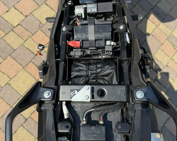 Сузуки V-Strom 650, объемом двигателя 0.65 л и пробегом 22 тыс. км за 9100 $, фото 18 на Automoto.ua