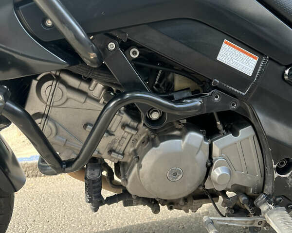 Сузуки V-Strom 650, объемом двигателя 0.65 л и пробегом 62 тыс. км за 4800 $, фото 6 на Automoto.ua