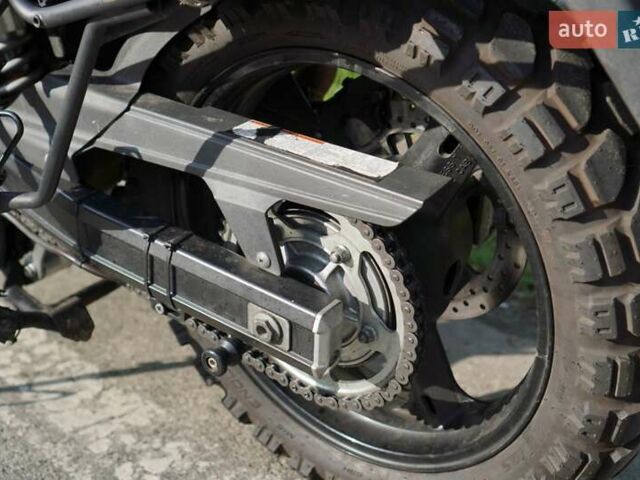 Серый Сузуки V-Strom 650, объемом двигателя 0.65 л и пробегом 52 тыс. км за 5800 $, фото 14 на Automoto.ua