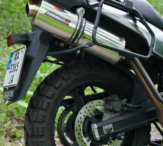 Серый Сузуки V-Strom 650, объемом двигателя 0.65 л и пробегом 52 тыс. км за 5800 $, фото 6 на Automoto.ua