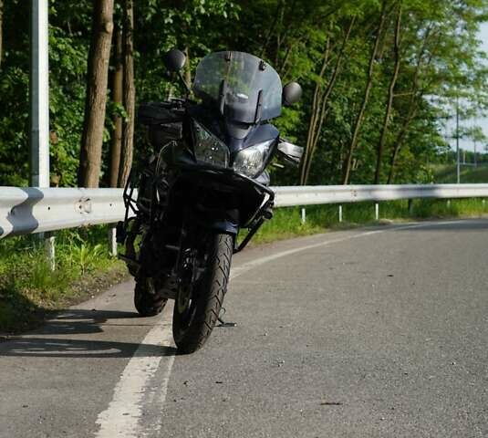 Серый Сузуки V-Strom 650, объемом двигателя 0.65 л и пробегом 52 тыс. км за 5800 $, фото 8 на Automoto.ua