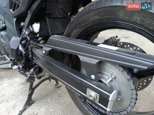 Серый Сузуки V-Strom 650, объемом двигателя 0 л и пробегом 7 тыс. км за 8200 $, фото 7 на Automoto.ua