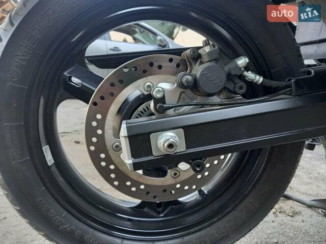Серый Сузуки V-Strom 650, объемом двигателя 0 л и пробегом 7 тыс. км за 8200 $, фото 5 на Automoto.ua
