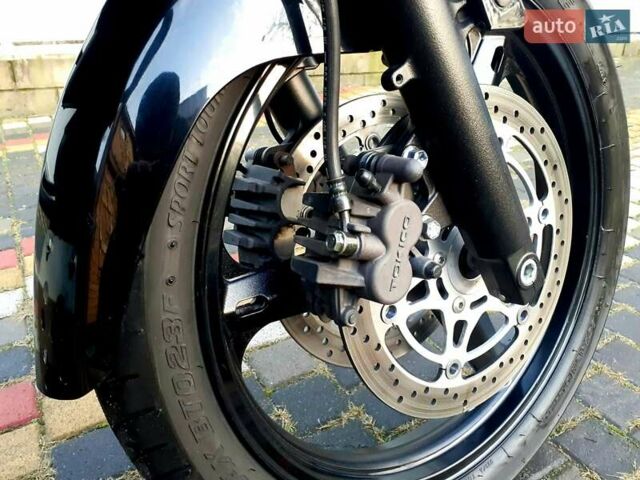 Синий Сузуки V-Strom 650, объемом двигателя 0.65 л и пробегом 36 тыс. км за 4700 $, фото 8 на Automoto.ua