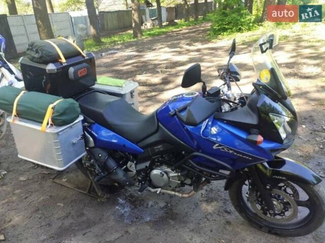 Синій Сузукі V-Strom 650, об'ємом двигуна 0.65 л та пробігом 5 тис. км за 5500 $, фото 4 на Automoto.ua