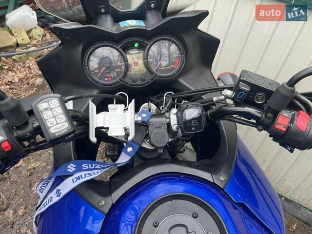 Синій Сузукі V-Strom 650, об'ємом двигуна 0.65 л та пробігом 5 тис. км за 5500 $, фото 13 на Automoto.ua
