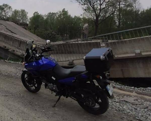 Синій Сузукі V-Strom 650, об'ємом двигуна 0.65 л та пробігом 5 тис. км за 5500 $, фото 2 на Automoto.ua