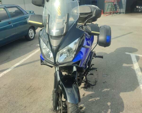 Синий Сузуки V-Strom 650, объемом двигателя 0.65 л и пробегом 65 тыс. км за 5000 $, фото 1 на Automoto.ua