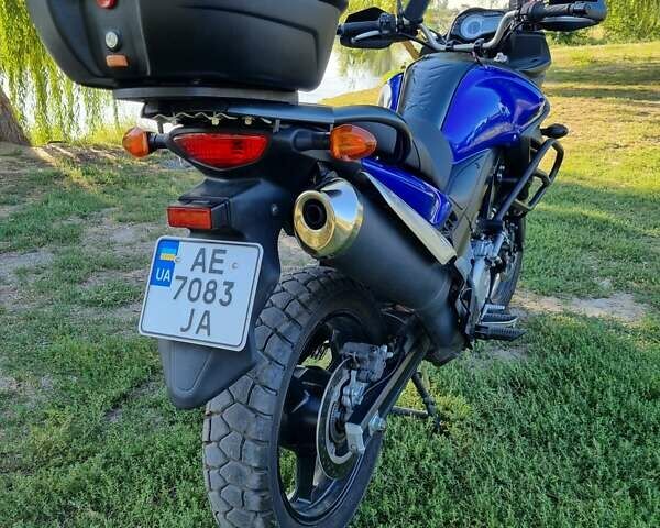 Синий Сузуки V-Strom 650, объемом двигателя 0 л и пробегом 18 тыс. км за 7500 $, фото 7 на Automoto.ua