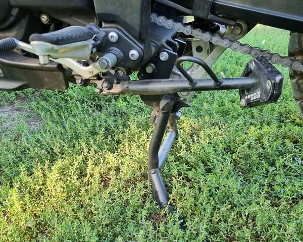 Синий Сузуки V-Strom 650, объемом двигателя 0 л и пробегом 18 тыс. км за 7500 $, фото 6 на Automoto.ua